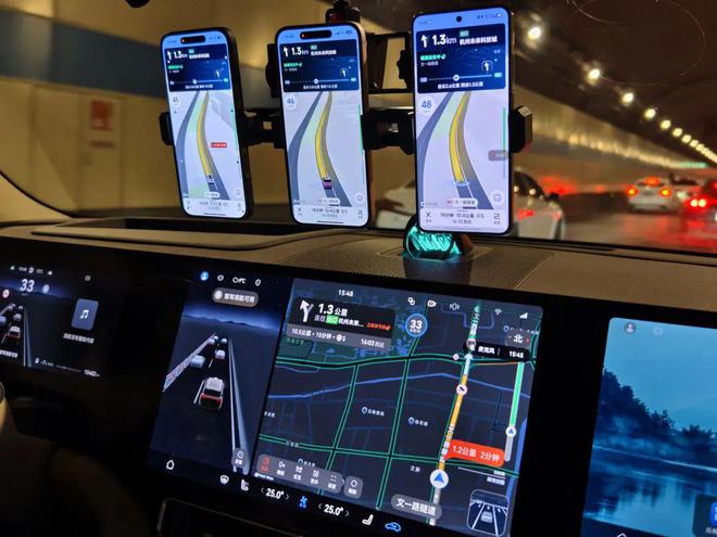 角子機:iPhone的導航被罵成這樣,真是因爲蘋果“摳”。。。